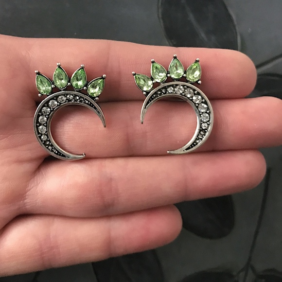 Green Leaf Crescent Moon Earrings Silver - Picture 4 of 7